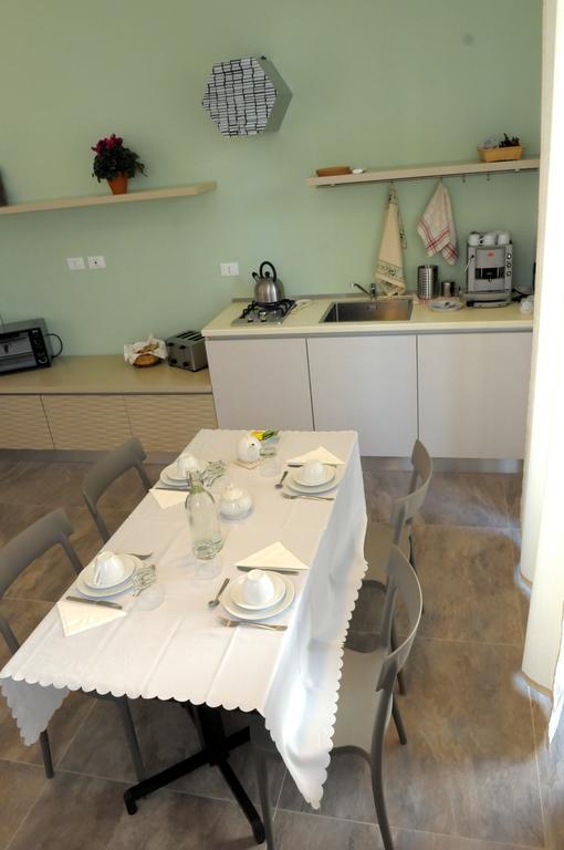 Della Torre Rooms Лечче Экстерьер фото