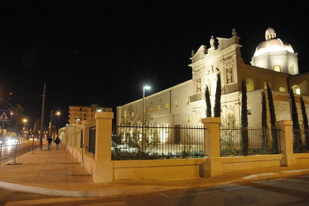 Della Torre Rooms Лечче Экстерьер фото